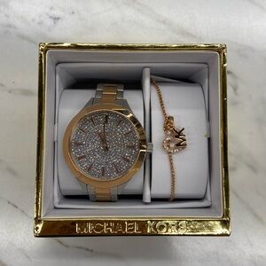 NEW Micheal Kors Watch and Charm Bracelet Gift Set